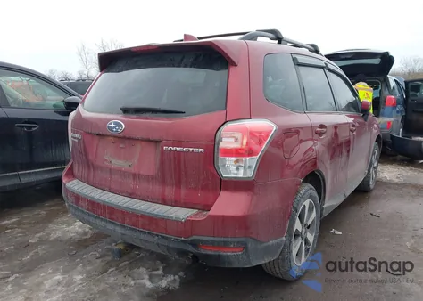 2018 Subaru Forester 2.5I Premium from USA, damaged, VIN JF2SJAGC2JH424926